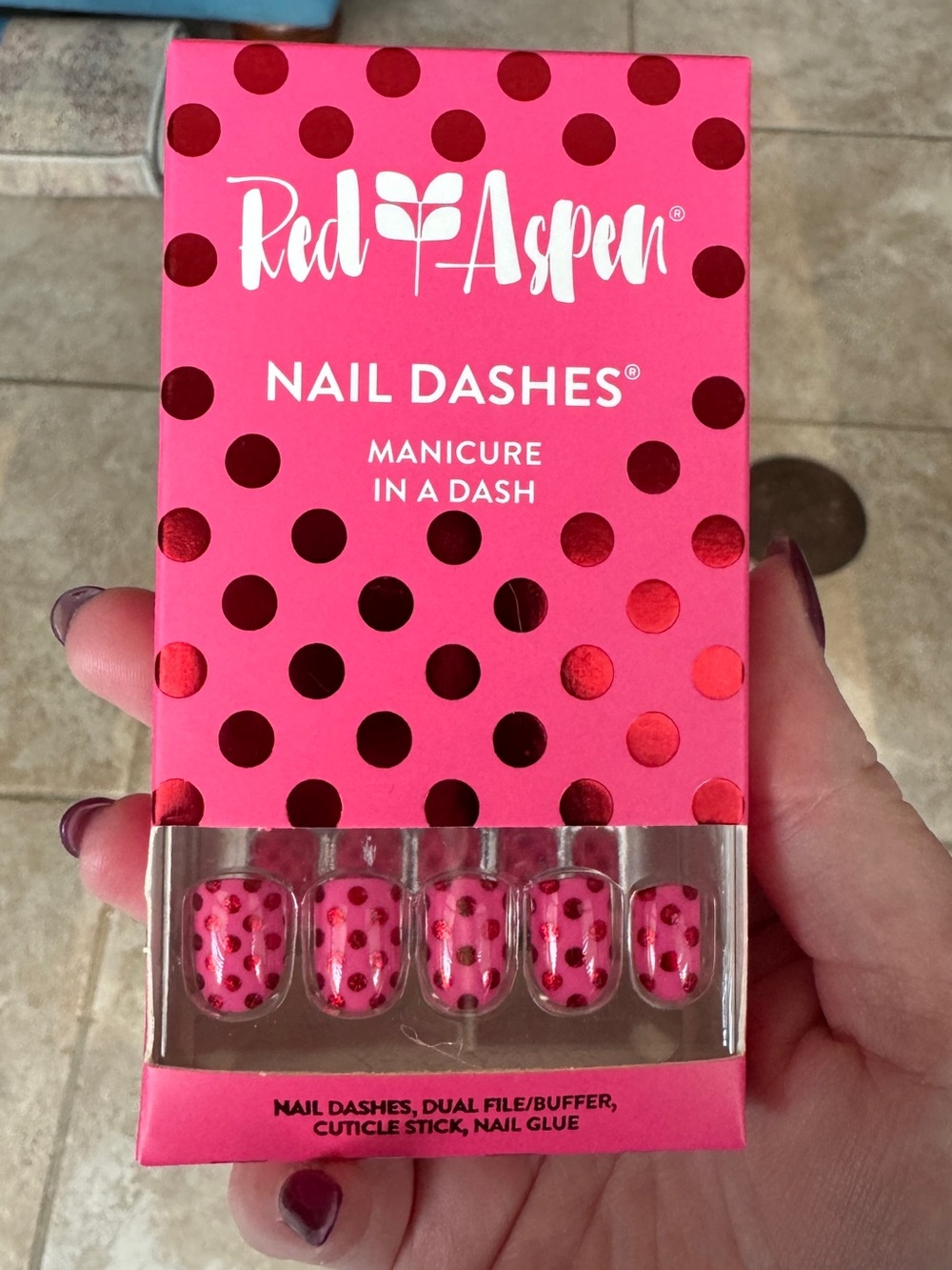 NIB Red Aspen Hilda Lane Press-On Nail Dashes - Picture 3 of 8